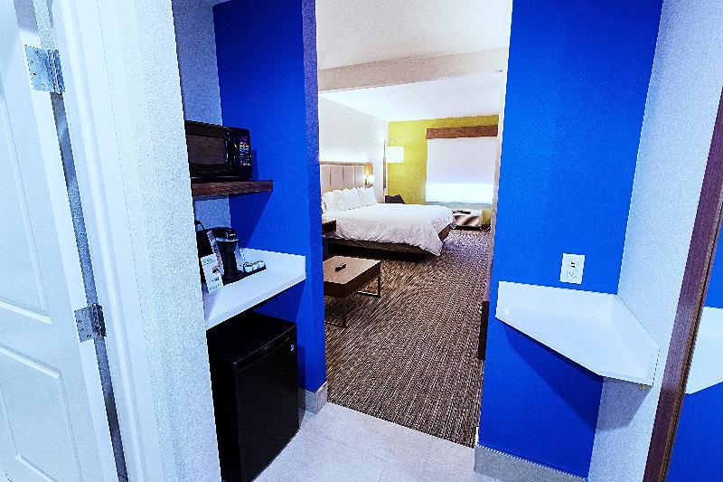 Holiday Inn Express Hotel & Suites Crestview South I-10 By Ihg Exterior photo