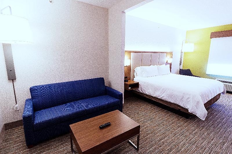 Holiday Inn Express Hotel & Suites Crestview South I-10 By Ihg Exterior photo